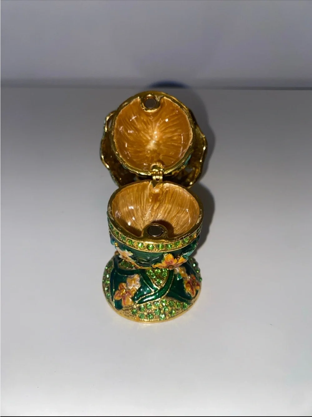 Vintage miniature green enamel and rhinestone trinket box lamp shaped
